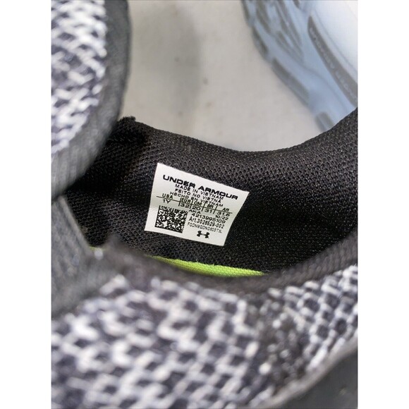 boys under armour shoes size 1 Kids Slip On Gray Sneaker Gym Run - Picture 8 of 10